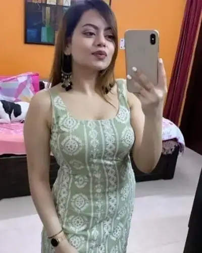 Call Girl in Greater Kailash